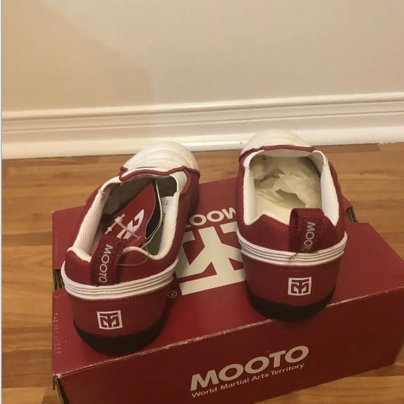 MOOTO Youth Leopard Martial Arts Taekwondo Shoes White/red - Picture 3 of 5